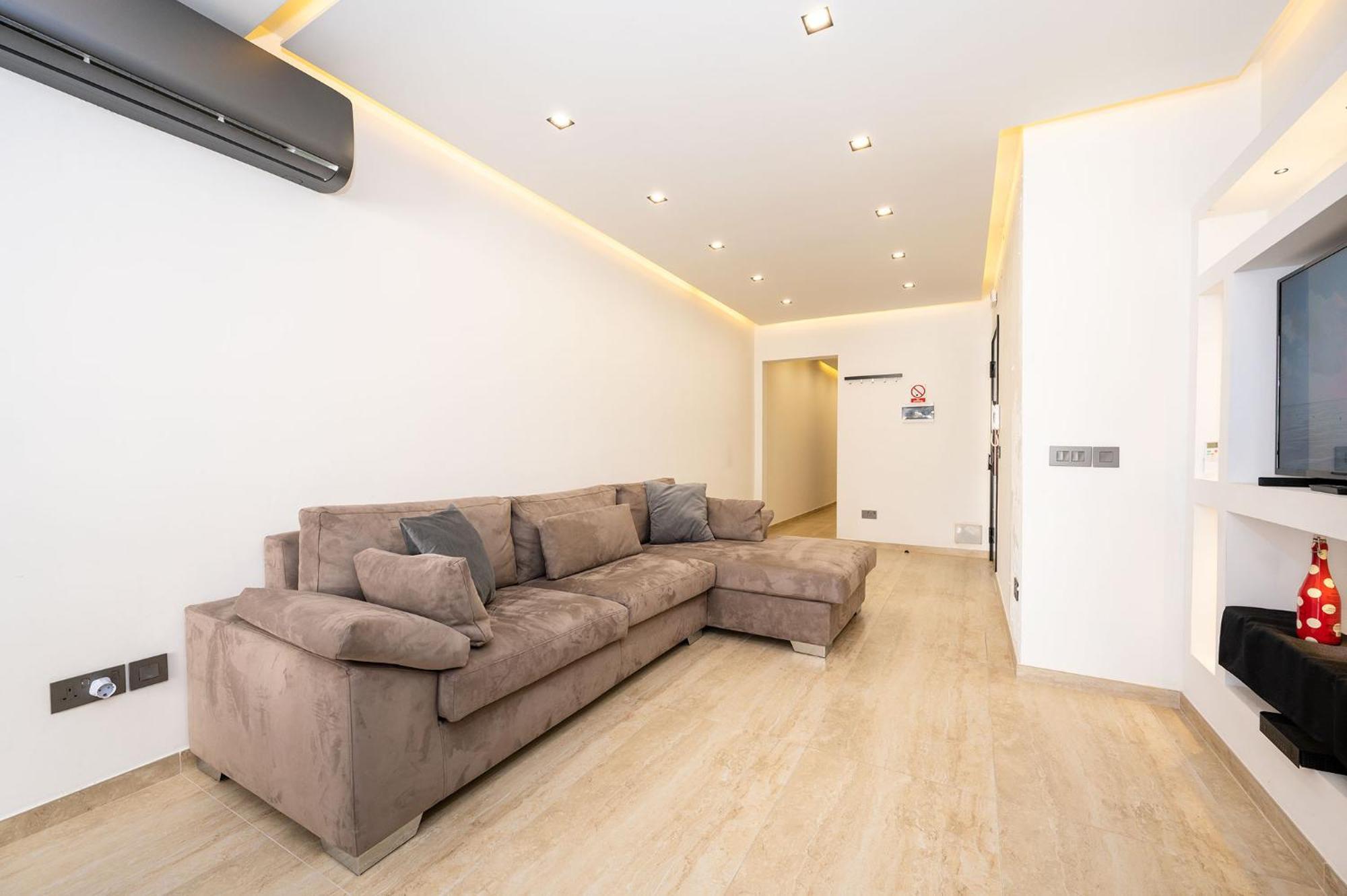 Modern 2 Bedroomed Apartment In Gzira Exterior foto